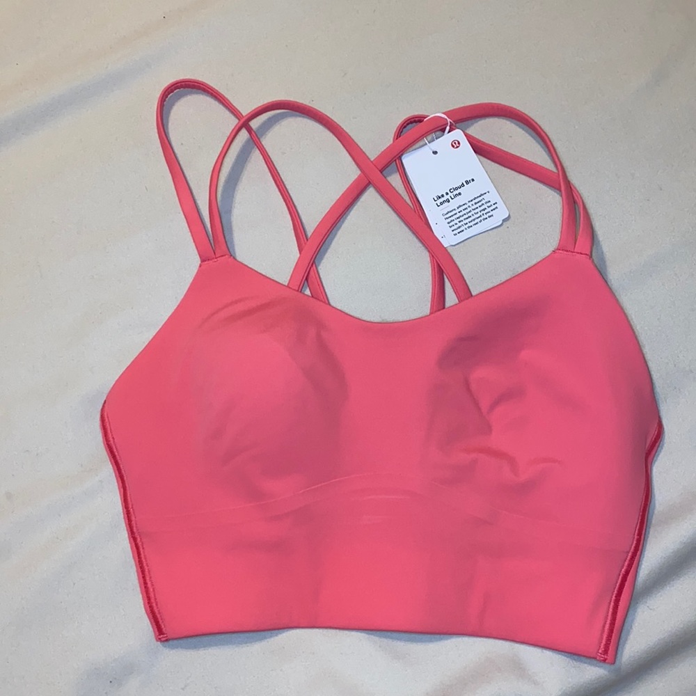 BNWT Lululemon Like A Cloud long line bra size 6